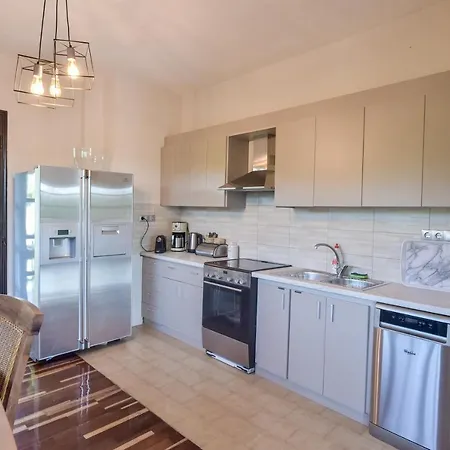 Alexandre Maison Beachfront Vacation Gialova