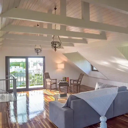 Alexandre Maison Beachfront Vacation Prázdninový dům