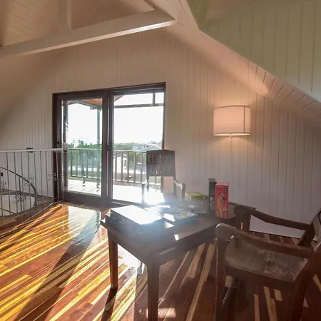 Prázdninový dům Alexandre Maison Beachfront Vacation