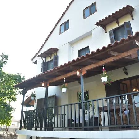 Alexandre Maison Beachfront Vacation Gialova