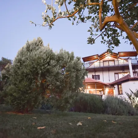 Alexandre Maison Beachfront Vacation Tatil Evi *